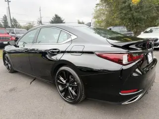 Lexus ES 350 2022 F SPORT Sedán 4 puertas
