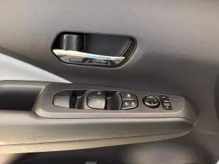 Nissan Kicks 2023 SR 4dr Crossover
