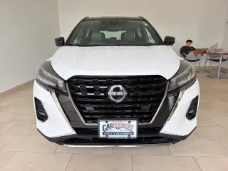 Nissan Kicks 2023 SR 4dr Crossover