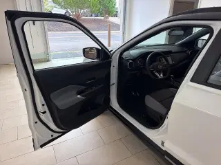 Nissan Kicks 2023 SR 4dr Crossover