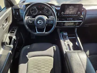 Nissan Pathfinder 2024 SV 4puertas SUV