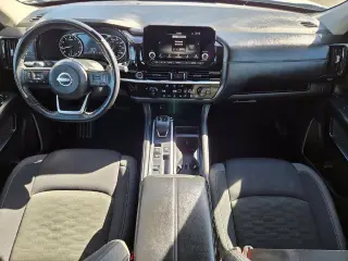 Nissan Pathfinder 2024 SV 4puertas SUV