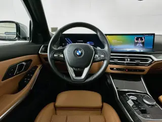 Sedán BMW 3 Series 2024 AWD 330i xDrive 4dr