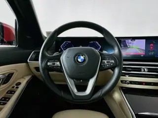 Sedán BMW 3 Series 2023 AWD 330i xDrive 4dr