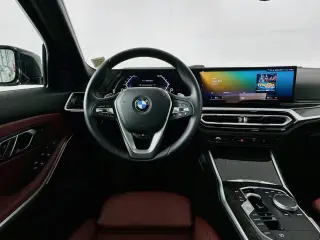 Sedán BMW 3 Series 2023 AWD 330i xDrive 4dr