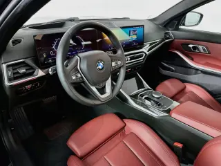 Sedán BMW 3 Series 2023 AWD 330i xDrive 4dr