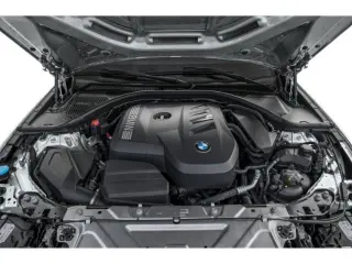 BMW Serie 3 2025 AWD 330i xDrive 4dr Sedán