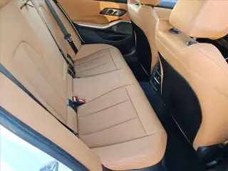 BMW Serie 3 2026 330i 4dr Sedán
