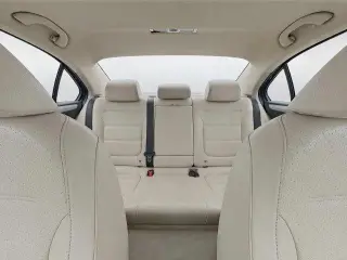 Volkswagen Jetta 2013 Híbrido 4dr Sedán