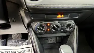 Toyota Yaris iA 2017 Sedán 4 puertas 6A