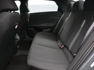 Hyundai ELANTRA 2026 SEL Sport 4dr Sedán