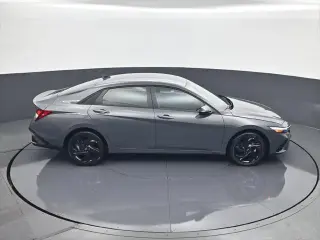 Hyundai ELANTRA 2026 SEL Sport 4dr Sedán