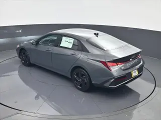 Hyundai ELANTRA 2026 SEL Sport 4dr Sedán