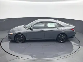 Hyundai ELANTRA 2026 SEL Sport 4dr Sedán