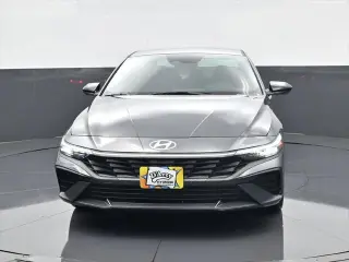 Hyundai ELANTRA 2026 SEL Sport 4dr Sedán