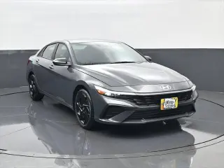 Hyundai ELANTRA 2026 SEL Sport 4dr Sedán