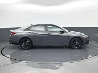 Hyundai ELANTRA 2026 SEL Sport 4dr Sedán