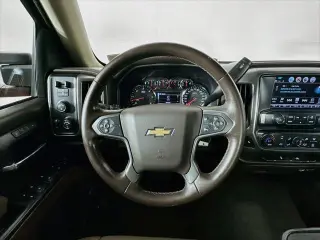 Chevrolet Silverado 1500 2017 4x4 LTZ 5 puertas Crew Cab 1.77 m SB