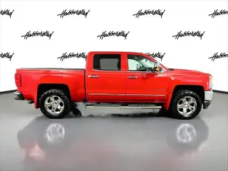 Chevrolet Silverado 1500 2017 4x4 LTZ 5 puertas Crew Cab 1.77 m SB