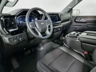 Chevrolet Silverado 1500 2025 4x4 LT 4dr Crew Cab 5.8 ft. SB w/2FL