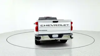 Chevrolet Silverado 1500 2022 4x4 LT 4dr Crew Cab 5.8 ft. SB w/2FL