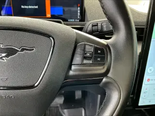 Ford Mustang Mach-E 2023 AWD Premium 4dr SUV