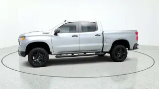 Chevrolet Silverado 1500 2023 4x4 Custom Trail Boss 4dr Crew Cab 5.8 ft. SB