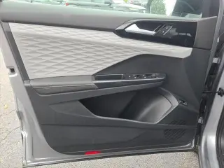 Volkswagen Taos 2024 AWD S 4Motion 4dr SUV