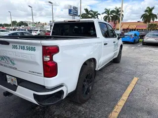 Chevrolet Silverado 1500 2023 4x2 Custom 4dr Crew Cab 5.8 ft. SB