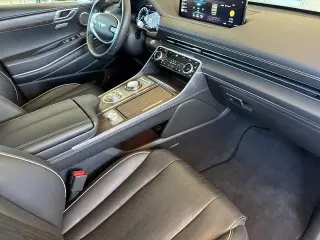 Genesis GV80 2023 AWD 2.5T 4dr SUV
