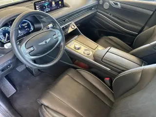 Genesis GV80 2023 AWD 2.5T 4dr SUV