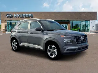 Hyundai VENUE 2026 SEL 4dr Crossover