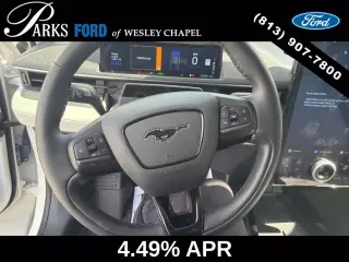 Ford Mustang Mach-E 2023 Premium 4dr SUV