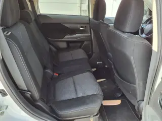 Mitsubishi Outlander 2018 ES 4dr SUV