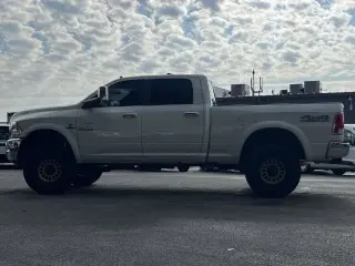 Ram 2500 2018 4x4 Laramie 4dr Crew Cab 6.3 ft. SB Pickup
