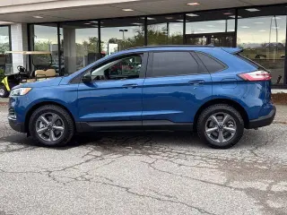 Ford Edge 2023 AWD SEL 4dr Crossover