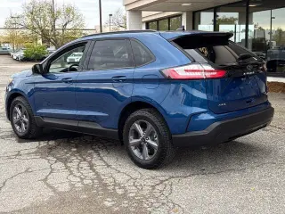 Ford Edge 2023 AWD SEL 4dr Crossover