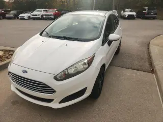 Ford Fiesta 2019 SE 4 puertas Sedán