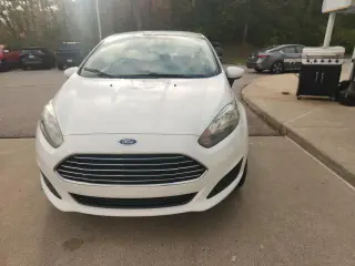Ford Fiesta 2019 SE 4 puertas Sedán