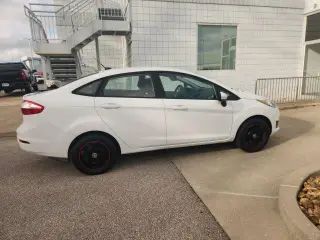 Ford Fiesta 2019 SE 4 puertas Sedán
