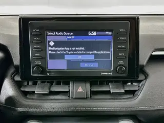 Toyota RAV4 2020 AWD LE 4dr SUV