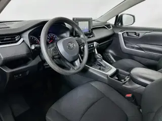 Toyota RAV4 2020 AWD LE 4dr SUV