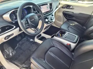 Chrysler Pacifica 2024 Touring L 4dr Mini-Van