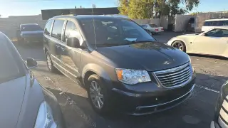 Chrysler Town and Country 2016 Touring 4dr Mini-Van