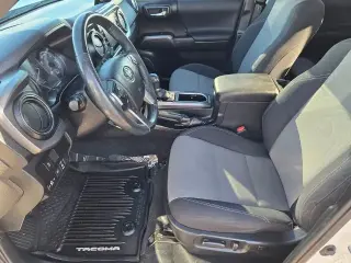 Toyota Tacoma 2021 4x4 SR V6 4dr Double Cab 5.0 ft SB