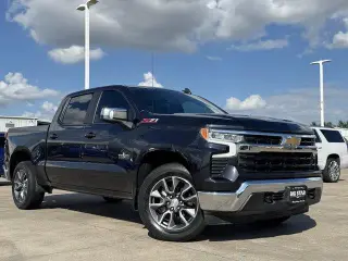 Chevrolet Silverado 1500 2023 4x4 LT 4dr Crew Cab 5.8 ft. SB w/1LT