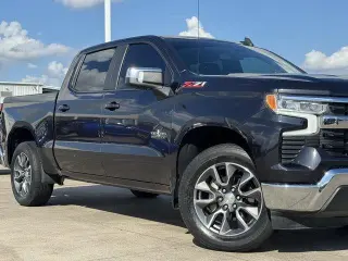 Chevrolet Silverado 1500 2023 4x4 LT 4dr Crew Cab 5.8 ft. SB w/1LT