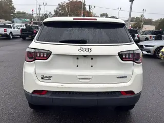 Jeep Compass 2019 4x4 Latitude 4dr SUV