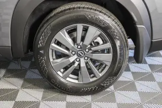 Nissan Pathfinder 2025 Platinum 4 SUV