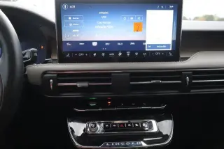 Lincoln Corsair 2025 AWD Reserve SUV de 4 puertas